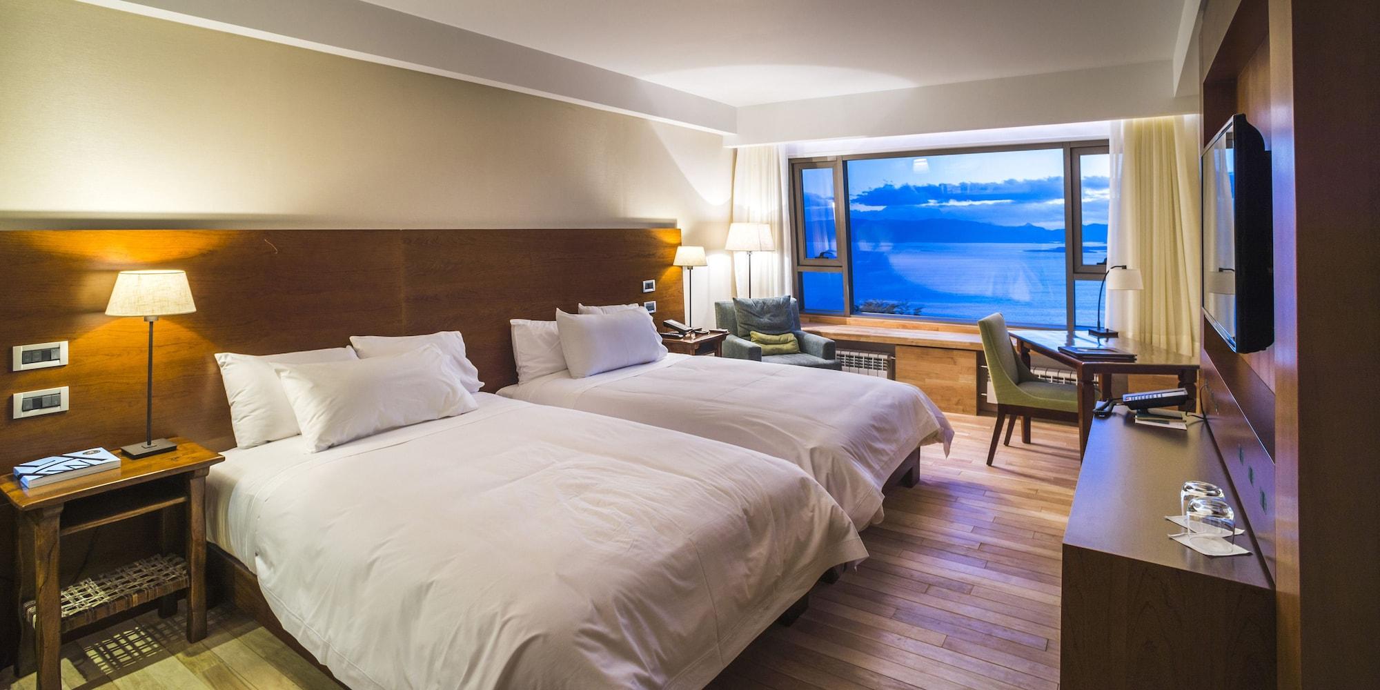 Arakur Ushuaia Resort & Spa Kültér fotó A room at the hotel