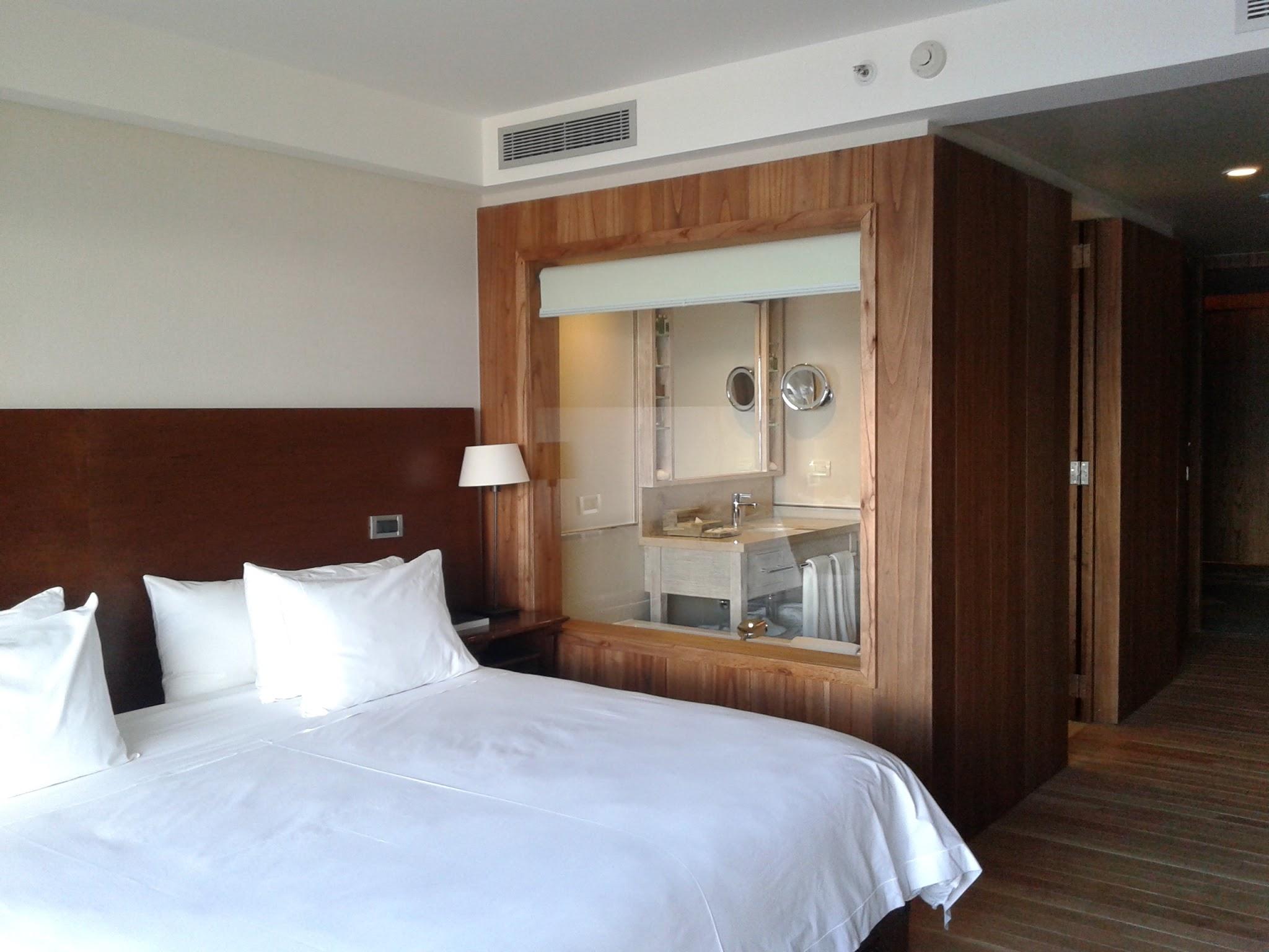 Arakur Ushuaia Resort & Spa Kültér fotó A room at the hotel