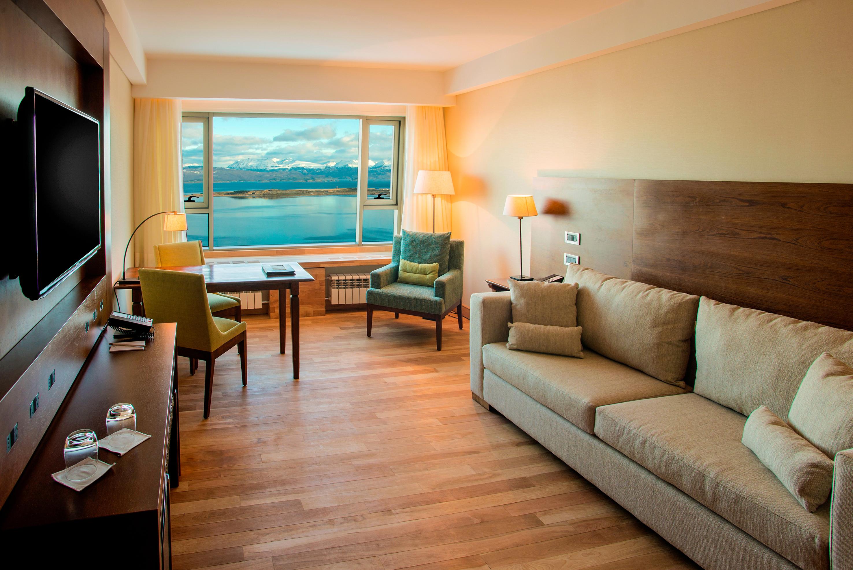 Arakur Ushuaia Resort & Spa Kültér fotó A room at the hotel